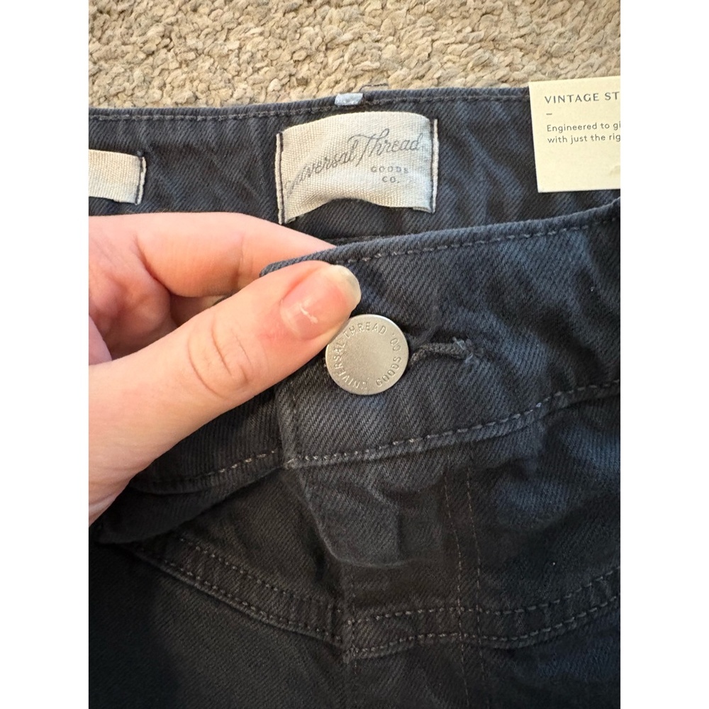 Universal Thread | Vintage Stretch Denim Midi Shorts - Picture 8 of 12